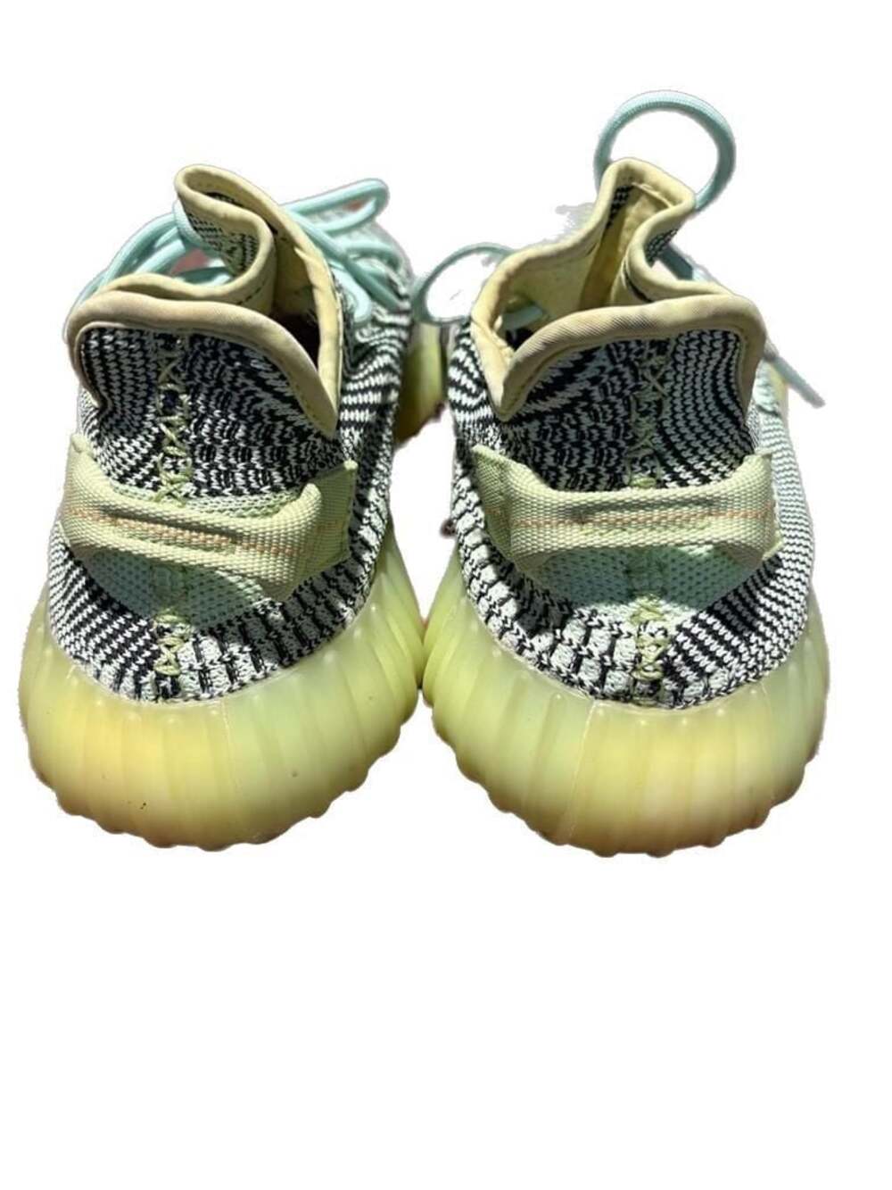 Adidas Yeezy Boost 350 V2 Yecheil Size 10.5 - Picture 5 of 13